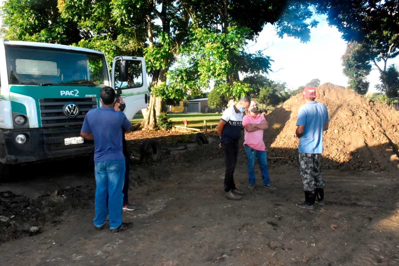 Camacã: Moradores do Jardim Cruzeiro (Posto Mangueira) comemoram a chegada do calçamento